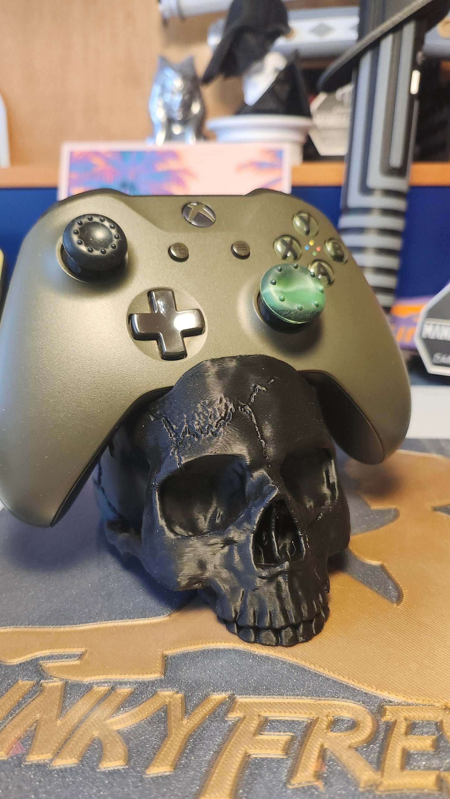 Skull Xbox Controller Stand