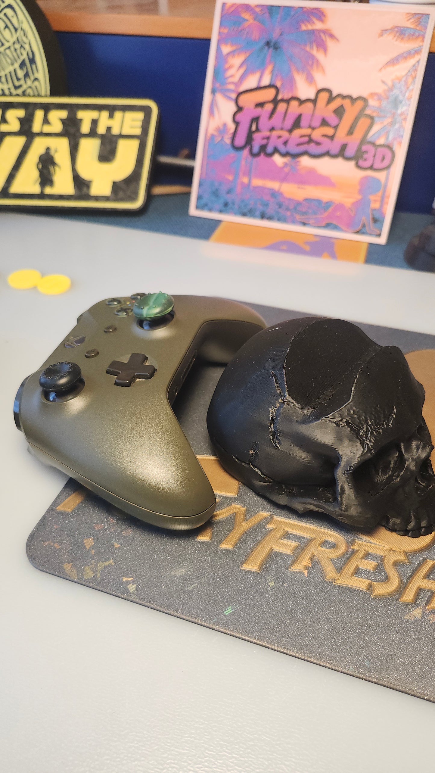 Skull Xbox Controller Stand
