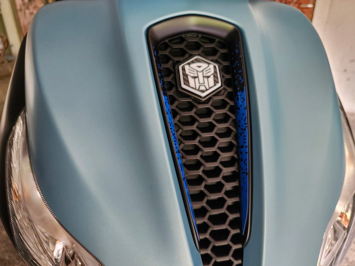Custom Piaggio and Vespa Emblems